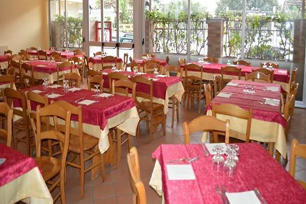 La Lanterna Hotel Rometta Marea 3*,  Itálie